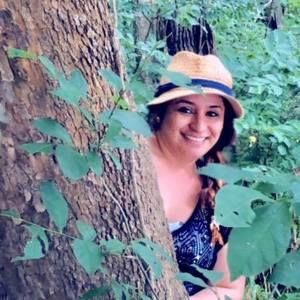 Meet your Posher, Violeta